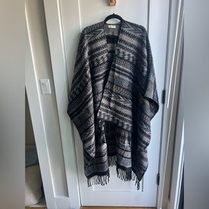 Monsoon One Size Wrap Oversized Scarf Open Poncho Aztec Pattern